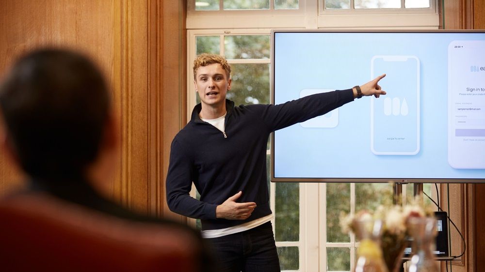 The Role of Virtual Offices in Scaling Your Business in the UK