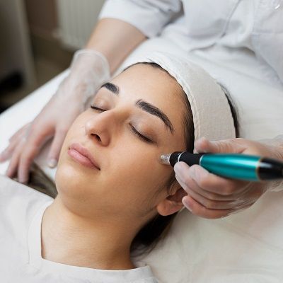 Plasma Pen for Jawline Tightening Treatment in Dubai